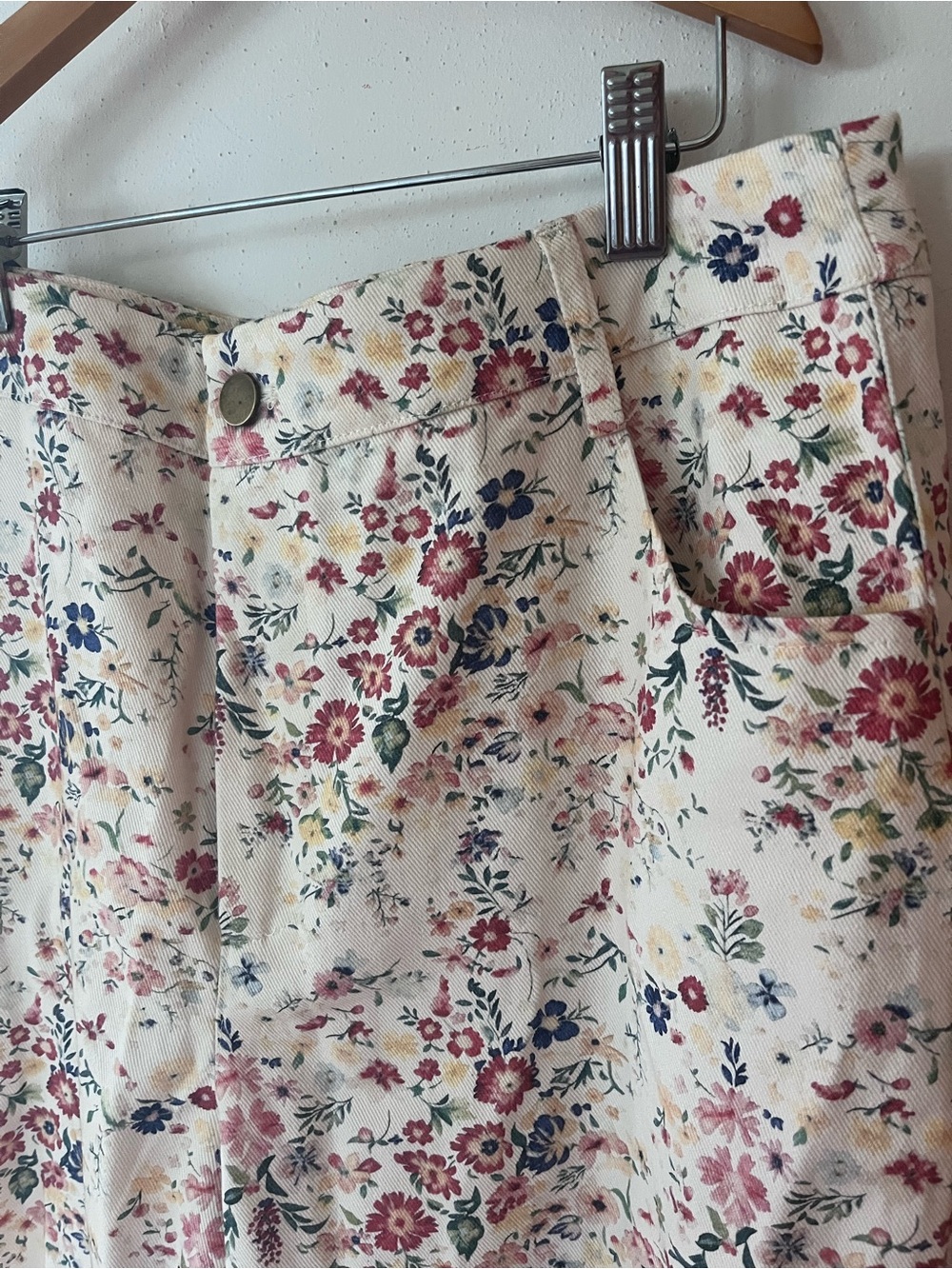 Cider Cream Floral Wide-Leg Pants - Picture 4 of 6